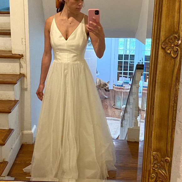 Leanne Marshall Gabrielle Wedding Dress Size 0 RARE - Picture 1 of 5